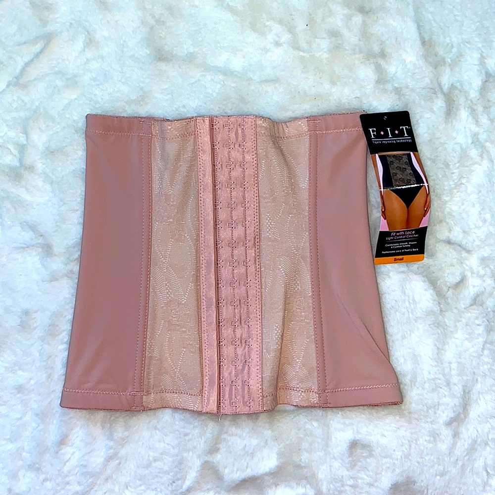 NWT FIT light control corset